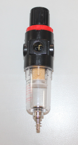 Druckluftregler mit Wasserabscheider